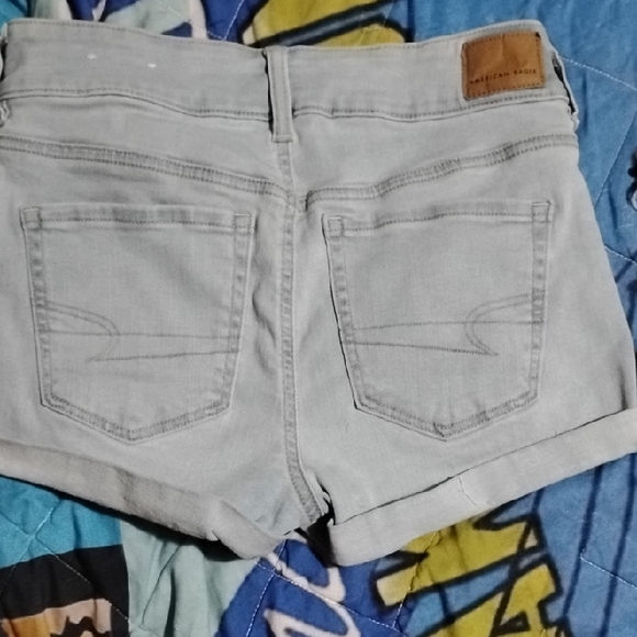 Pair Of American Eagle Ladies Shorts - Picture 1 of 4